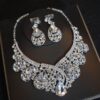 Bridal Three-piece Set Wedding Accessories - Image 3