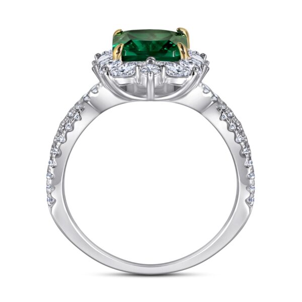 Princess-shaped Engagement Ring - Image 6